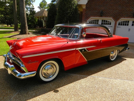 Konservatism saboterade försäljningen för Plymouth, men så kom The Forward Look 1955 Konservatism saboterade försäljningen för Plymouth, men så kom The Forward Look 1955